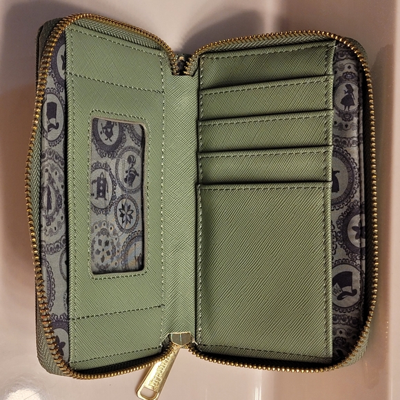 Alice in Wonderland Floral Playing Card Small Zip Wallet - LOUNGEFLY x DISNEY - Picture 10 of 16